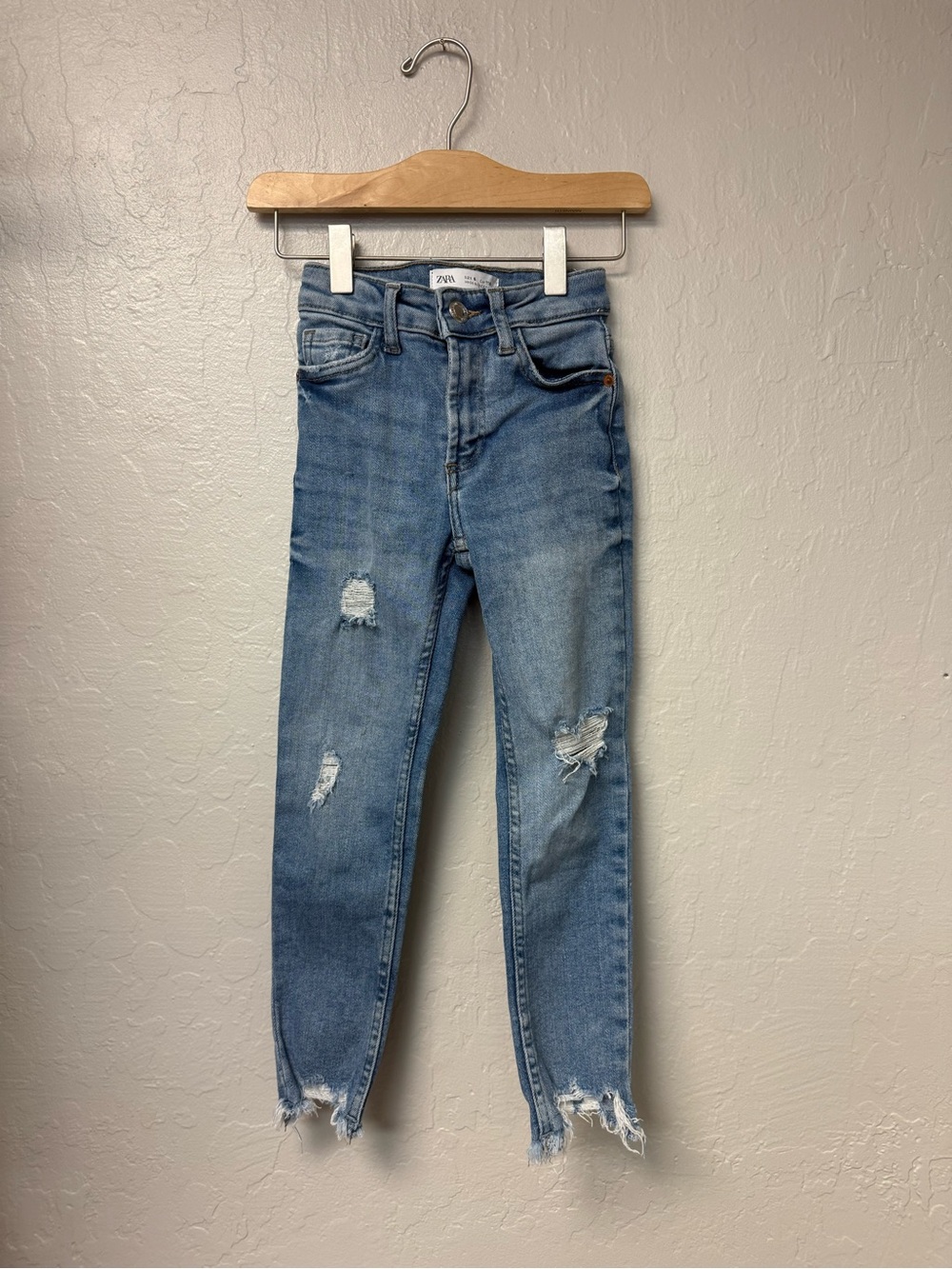 $15 ADD ON zara‎ girls’ jeans uneven hem 6Y levi’s janie and jack blue pants
